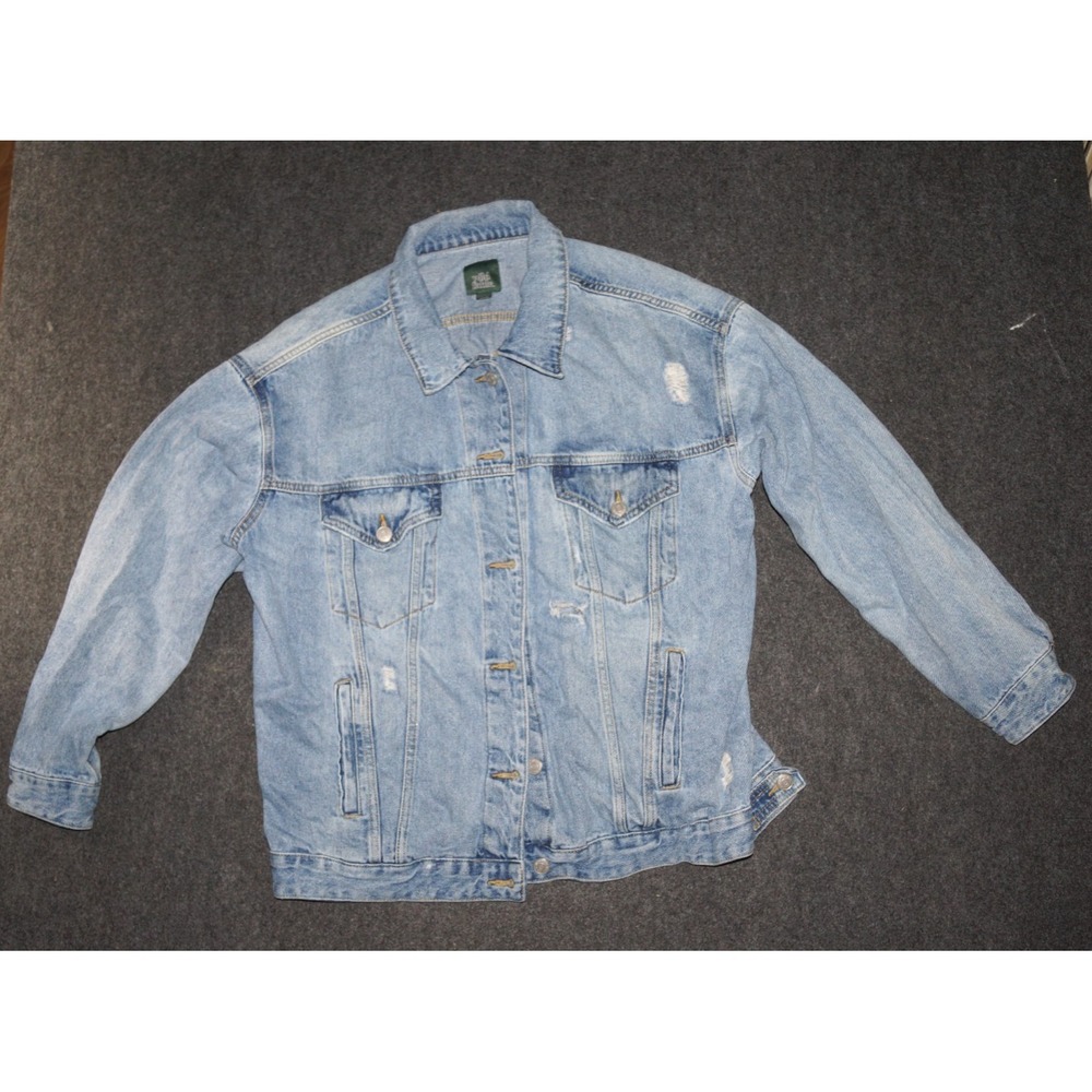 Wild Fable Jean Jacket Size Large Blue Distressed Wash Denim J02